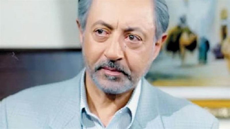 الفنان عبد العزيز