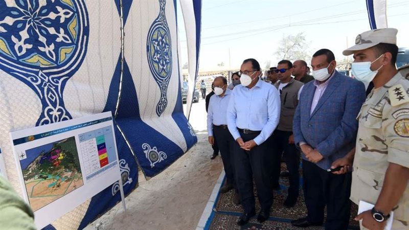 رئيس الوزراء يتفقد