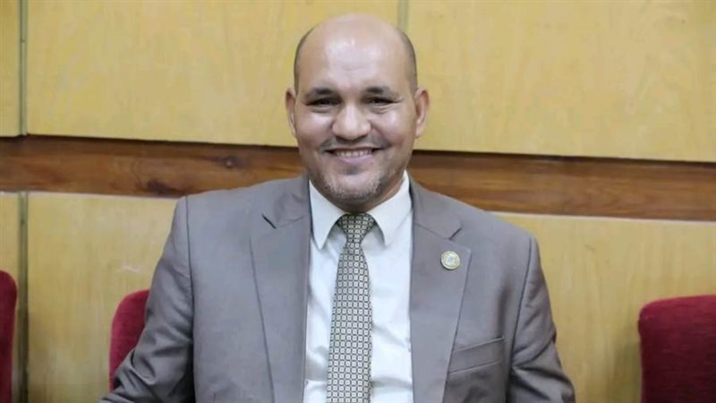 الدكتور فتحي أحمد