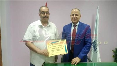 تكريم إدارة شرق كفر الشيخ لتميزهم في منظومة المرتبات الإلكترونية pay Roll