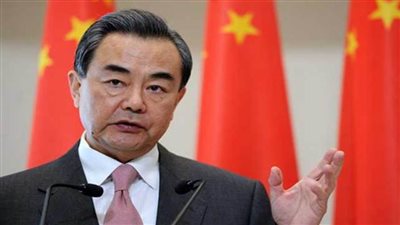 وزير الخارجية الصيني: السياسيون الأمريكيون 