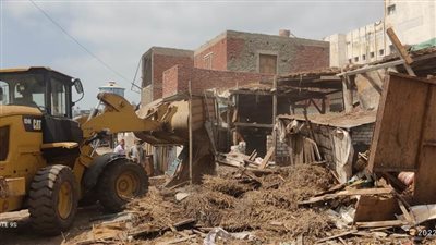 محافظ الدقهلية: البناء المخالف يمثل إهدارًا للثروة القومية 