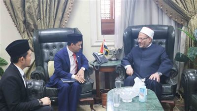 مفتي الجمهورية يستقبل سفير ماليزيا بالقاهرة لبحث سبل تعزيز التعاون الإفتائي