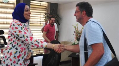 فيتوريا يتفقد مقر اتحاد الكرة ويجتمع بالمجلس 