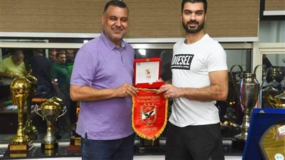 الأهلي يوافق على انتقال أسامة الجزيري للعربي الكويتي