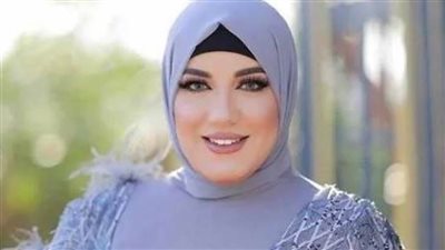 المخرجة إيمان مصطفى تكشف تفاصيل الفيلم والوثائقي 