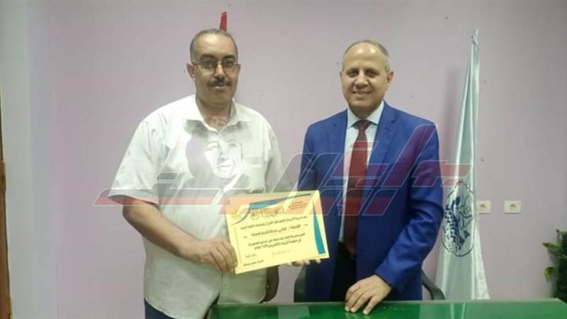 خلال التكريم