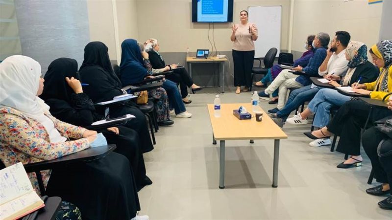 حلقة نقاشية عن الاستخدام