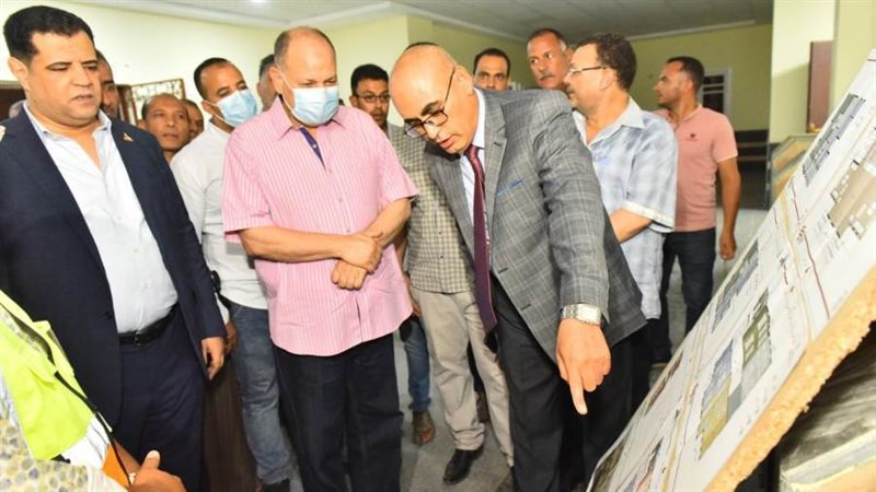 محافظ أسيوط يتفقد