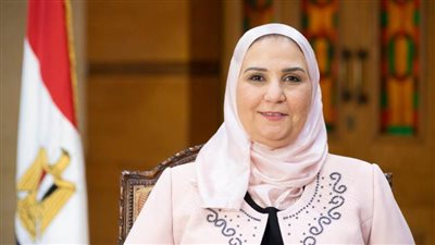 وزيرة التضامن تبحث مع محافظ الغربية سبل الاستفادة من برامج الوزارة داخل المحافظة