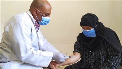  في قافلة لصحة بني سويف: علاج 1400مواطن ضمن 