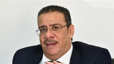 رئيس جامعة قناة السويس يعتمد نتيجة بكالوريوس طب وجراحة الفم والأسنان