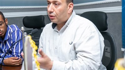 أمين حزب الشعب الجمهوري بسوهاج يلتقي بشباب الجامعات في حوار حول الحياة الحزبية