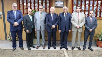 محافظ الجيزة يهنئ رئيس قضايا الدولة بتولي مهام منصبه