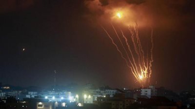 شهداء وجرحى بقصف لطائرات الاحتلال  قرب مسجد عماد عقل بجباليا