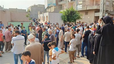 تشييع جثامين زوجين ونجلتهما توفوا في حادث بشرم الشيخ 