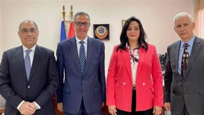 نائب وزير السياحة والآثار تبحث سبل زيادة السياحة الوافدة من البوسنة والهرسك