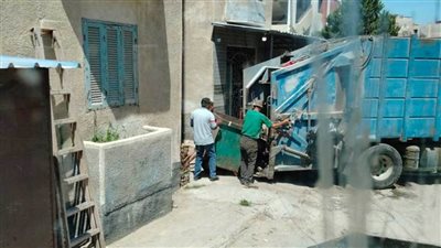 الوحدات المحلية بالإسماعيلية تواصل أعمال الإنارة العامة ومكافحة الحشرات بالفترة المسائية