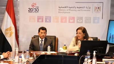 وزيرا الشباب والرياضة والتخطيط والتنمية الاقتصادية يبحثان الاستعداد ليوم الشباب COP 27