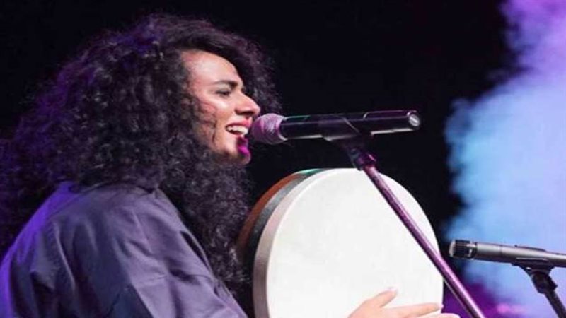 الفنانة دينا الوديدى