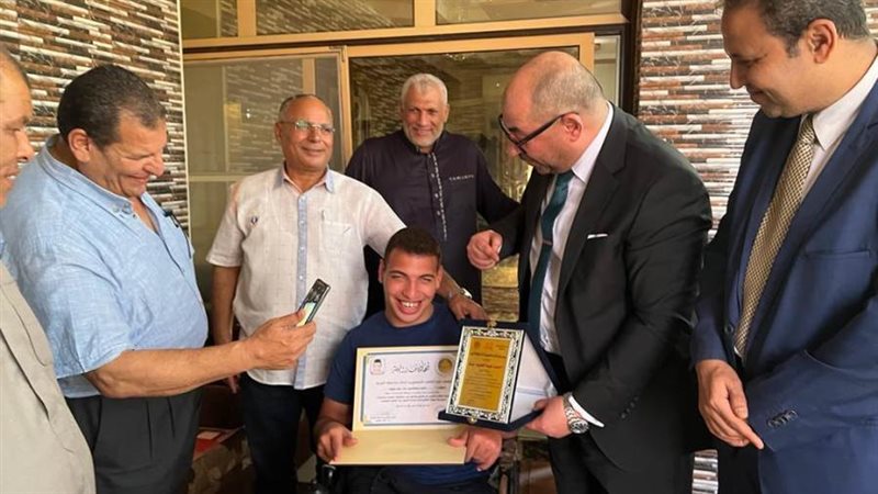 تكريم أوائل الثانوية