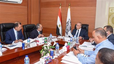 محافظ الإسكندرية يترأس اجتماع مجلس إدارة المنطقة الحرة العامة بالإسكندرية بجلسته 150
