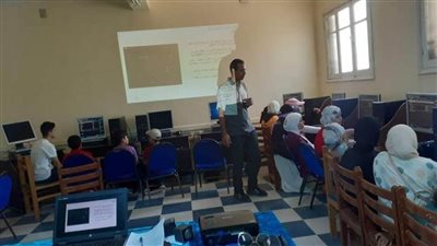 برنامج لتعليم أساسيات تكنولوجيا المعلومات للشباب بالعريش