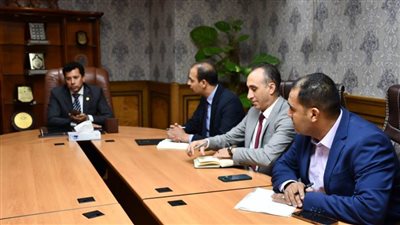 وزير الرياضة يبحث الاستعدادات لبطولة العالم للرماية في المسدس والبندقية