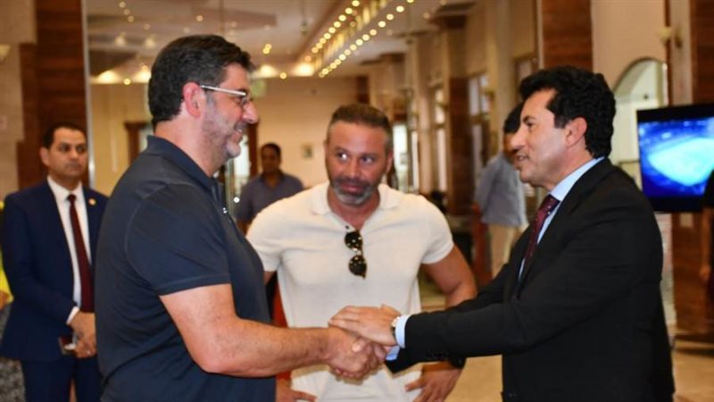 صبحى يلتقي فيتوريا