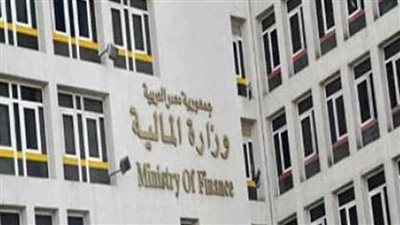 مساعد وزير المالية: توجيهات بضرورة متابعة العمل ميدانيا بكافة المناطق الضريبية والمأموريات التنفيذية