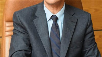 رئيس جامعة أسيوط: 