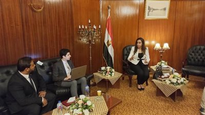 استكمال ندوات 