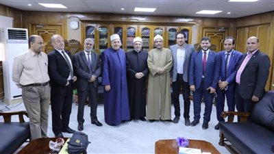 قطاع المعاهد الأزهرية يهنئ دكتور سلامة داود رئيس جامعة الأزهر