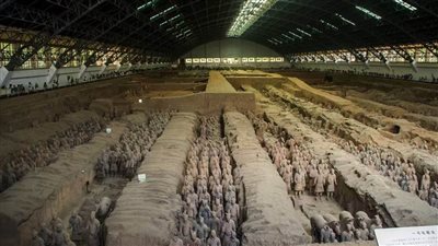 بالصور.. جيش من الطين عدده 5 آلاف محارب صيني وعمره ألفا عام