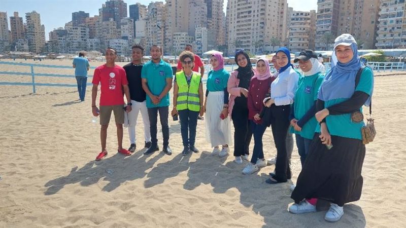 مبادرة لتنظيف الشواطيء