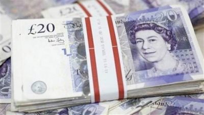 الجنيه الإسترليني ينخفضُ مقابل الدولار الأمريكي ويرتفعُ مقابل اليورو الأوروبي