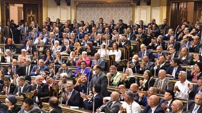 تصفيق حاد و13 وزيرًا جديدًا.. جلسة البرلمان للموافقة على التعديل الوزاري