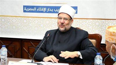 وزير الأوقاف يتحدَّث عن قيم الكمال والجمال في القرآن الكريم في محاضرة ببرنامج دار الإفتاء