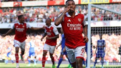 آرسنال يفوز على ليستر سيتي 2/4 في الدوري الإنجليزي الممتاز