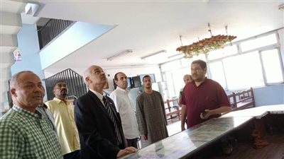 رئيس جامعة أسيوط يوجه بتكثيف العمل بقطاع المدينة الجامعية لإنهاء أعمال الصيانة والإحلال والتجديد