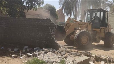 محافظ أسيوط يعلن تنفيذ 86 حالة إزالة لتعديات على أراضي زراعية وأملاك الدولة