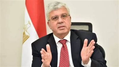 وزير التعليم العالي.. الدكتور أيمن عاشور 