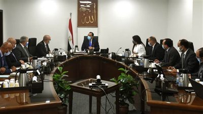 في 10 معلومات.. ملفات مهمة على  مكتب رئيس الوزراء اليوم