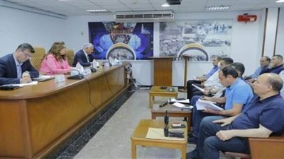 محافظ دمياط تبحث الموقف الخاص بملف التصالح في مخالفات البناء