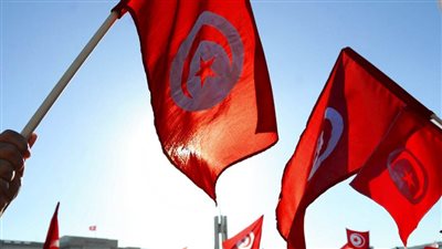 تونس تعلن عن تفكيك شبكة دولية لتهريب الأموال إلى الخارج