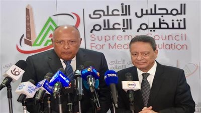 وزير الخارجية ورئيس الأعلى للإعلام يشهدان إطلاق أكبر برنامج لتدريب الإعلاميين الأفارقة