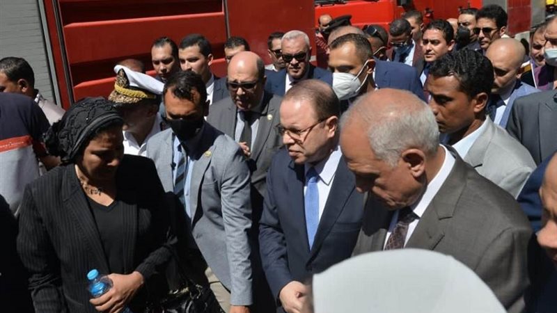 النائب العام يعاين