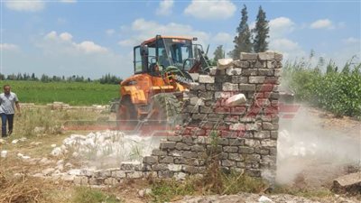 إزالة 71 حالة تعدٍ بكفر الشيخ