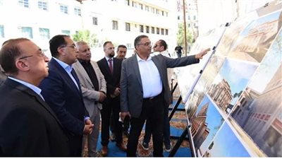 رئيس الوزراء يتفقد مبنى محكمة الإسكندرية الابتدائية بعد الترميم