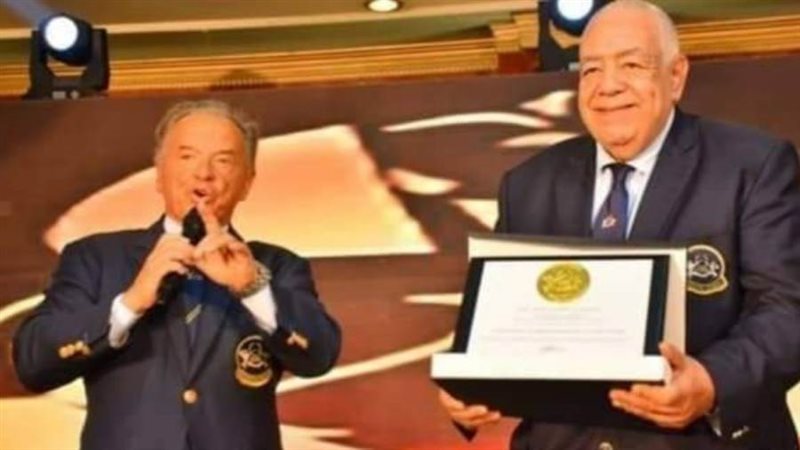 الدكتور عادل فهيم